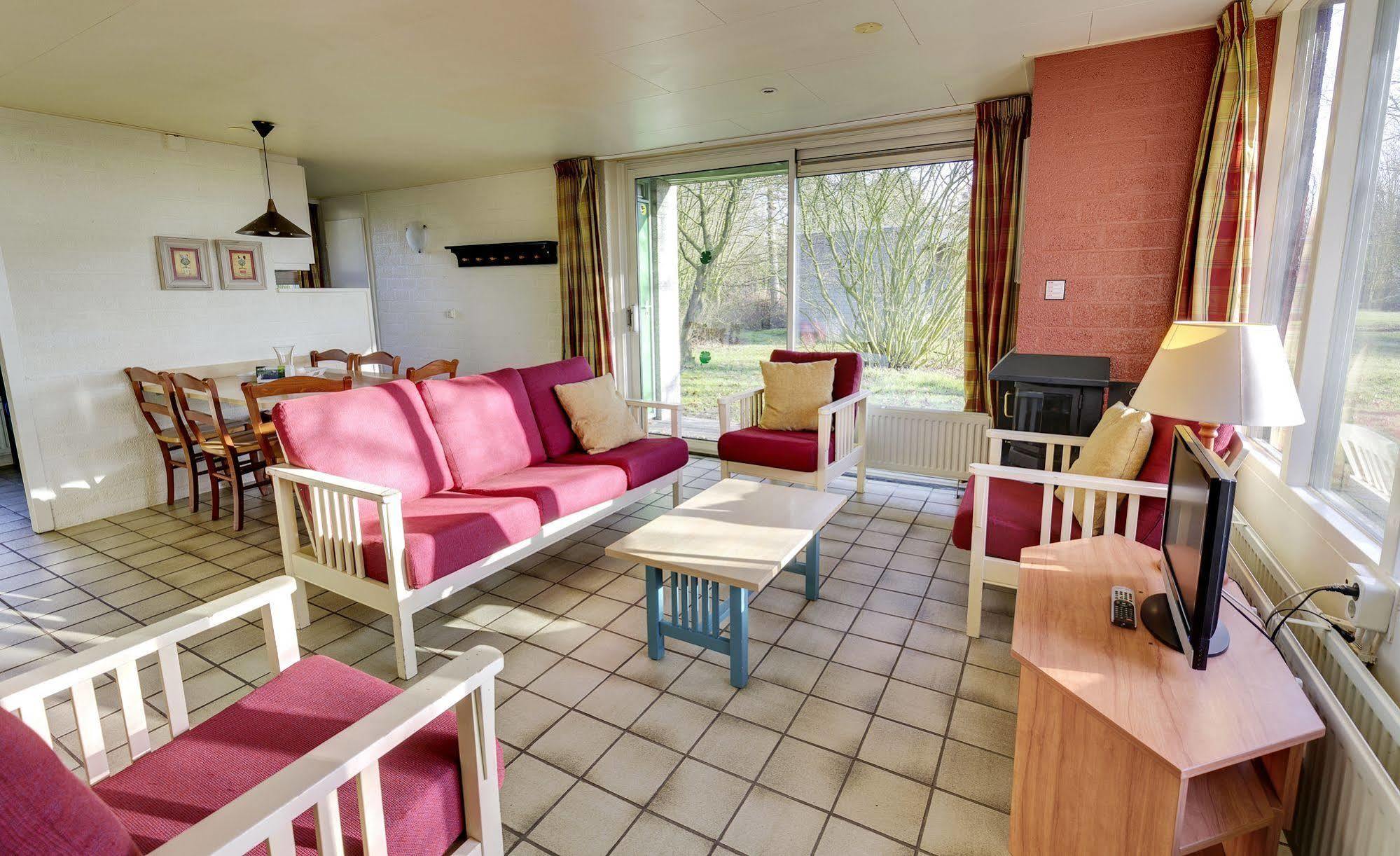 Center Parcs Limburgse Peel Limburg-Brabant Hotel America Exterior photo